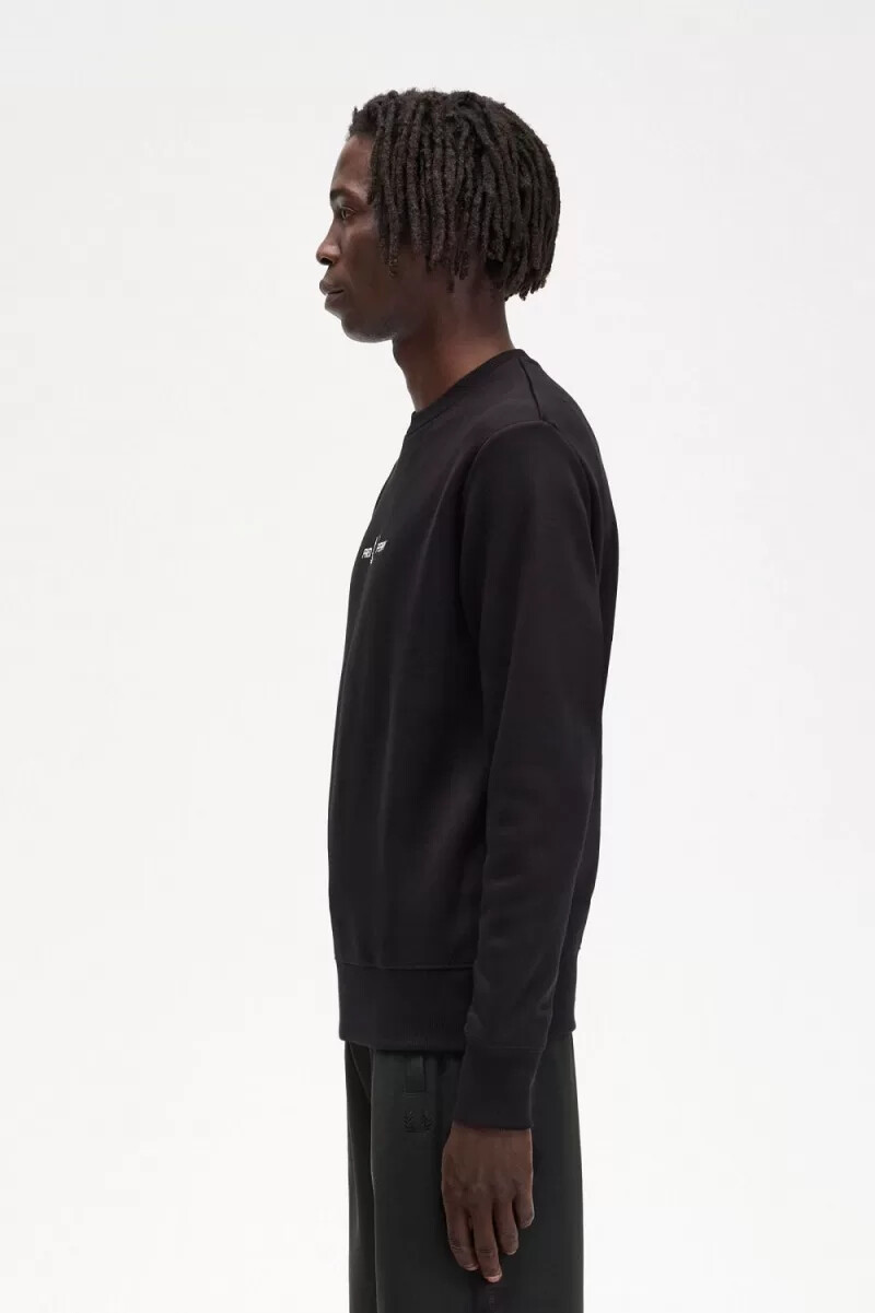 sudadera negra bordada de fred perry para hombre