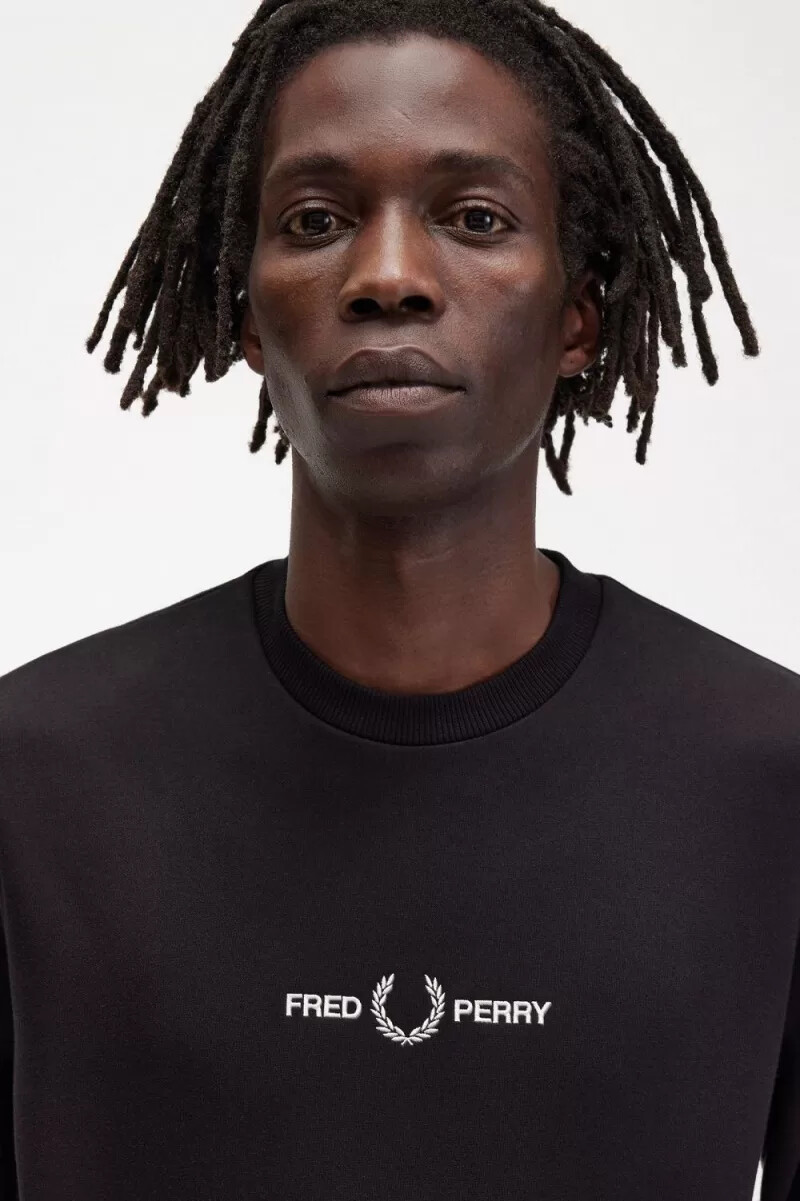 sudadera negra bordada de fred perry para hombre