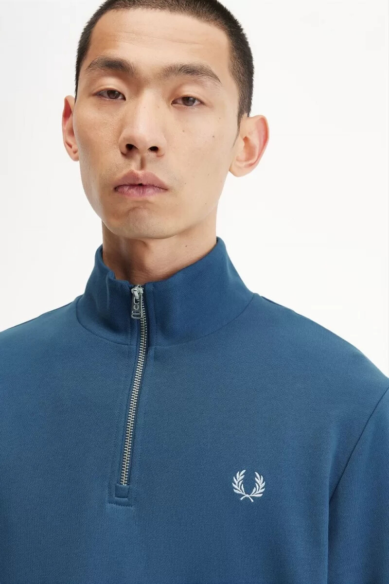 sudadera fred perry con media cremallera para hombre en azul medianoche y aguamarina claro