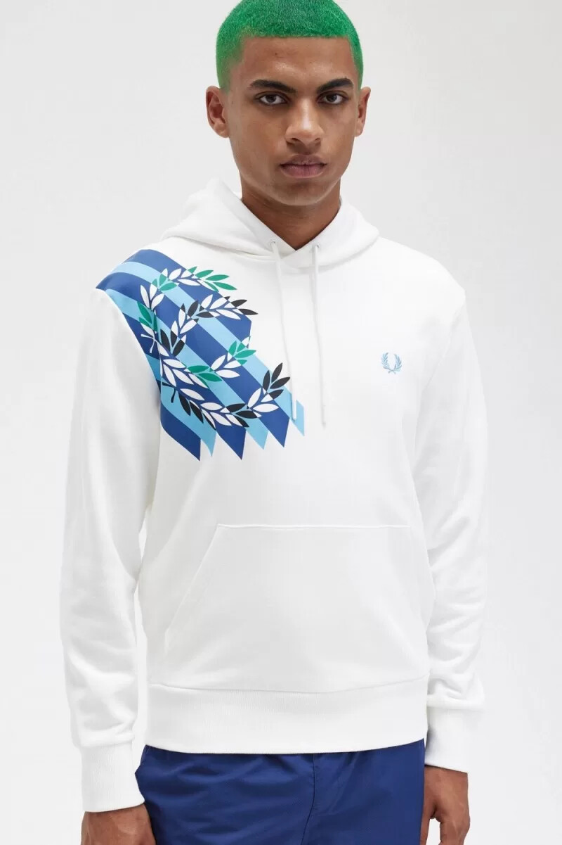 sudadera con capucha y estampado de corona de laurel de fred perry para hombre en blanco nieve