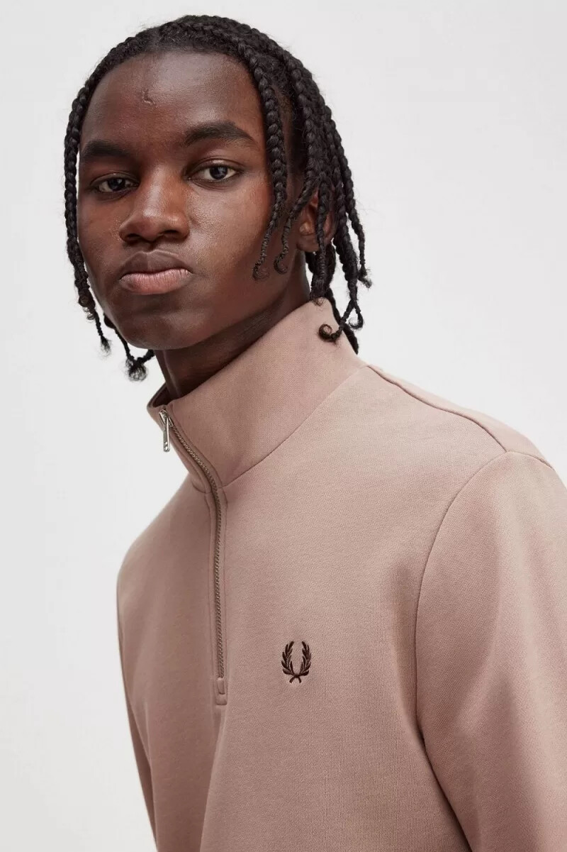 sudadera fred perry con media cremallera para hombre en rosa oscuro