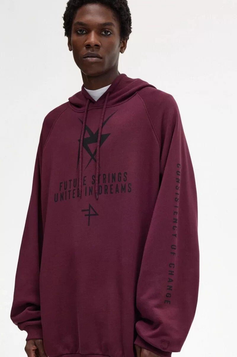sudadera con capucha estampada de fred perry para hombre color azul marino