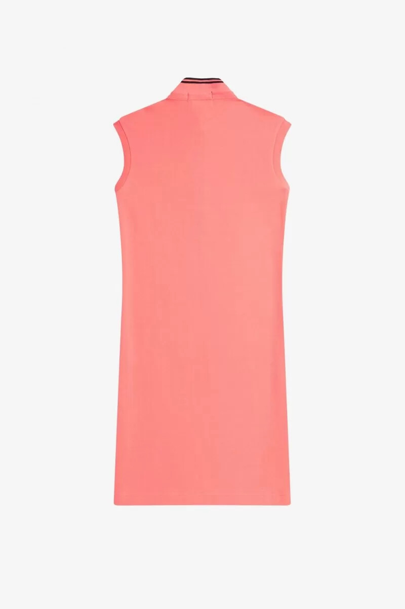 vestido de piqué con ribete estampado de fred perry para mujer en coral intenso