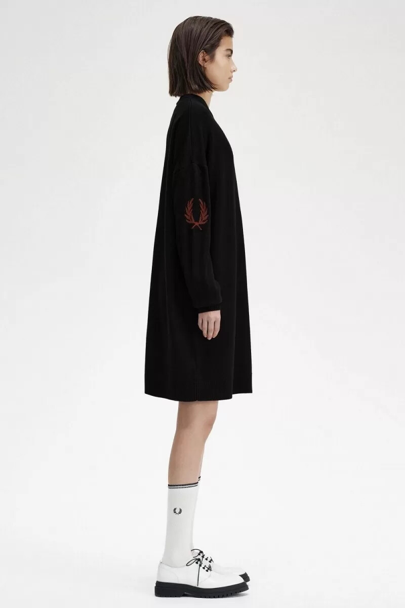 vestido de punto con corona de laurel de fred perry para mujer color negro