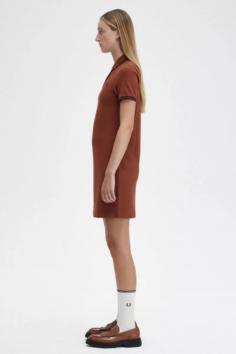 camisa fred perry twin tipped para mujer color marrón whisky y negro