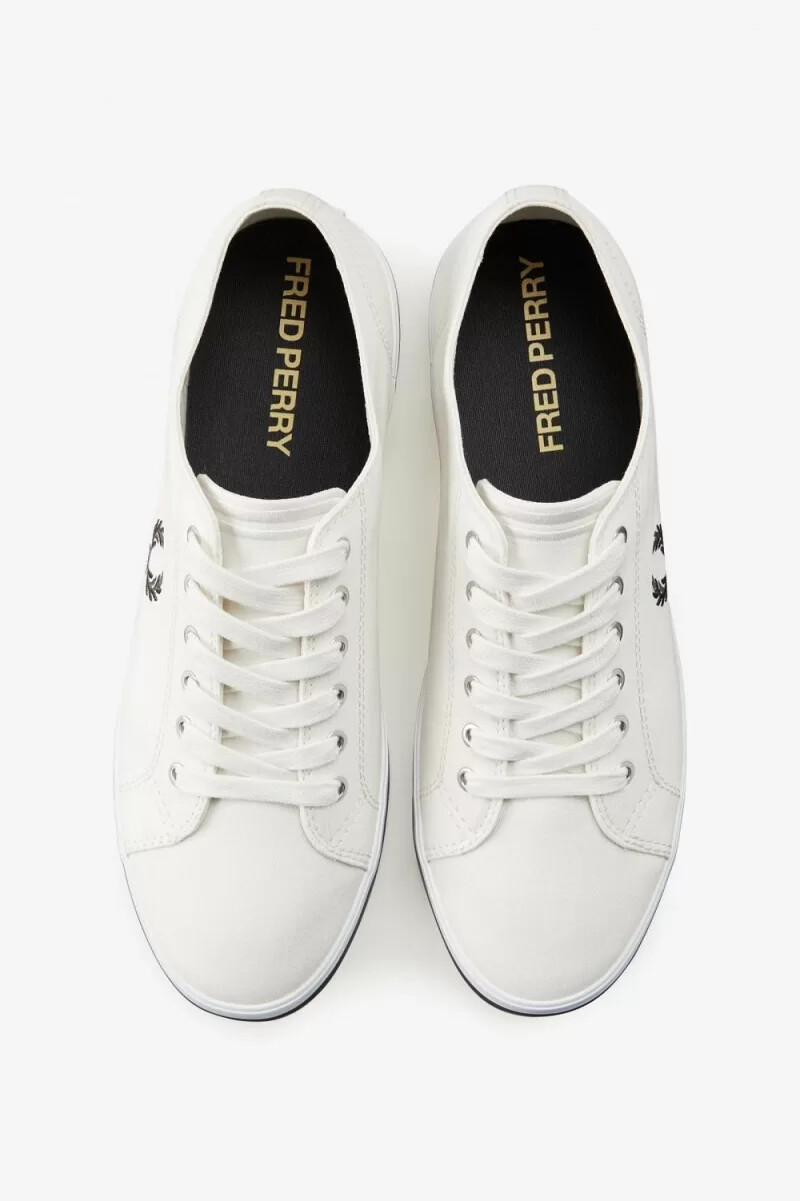 zapatillas de lona fred perry kingston para hombre en blanco nieve