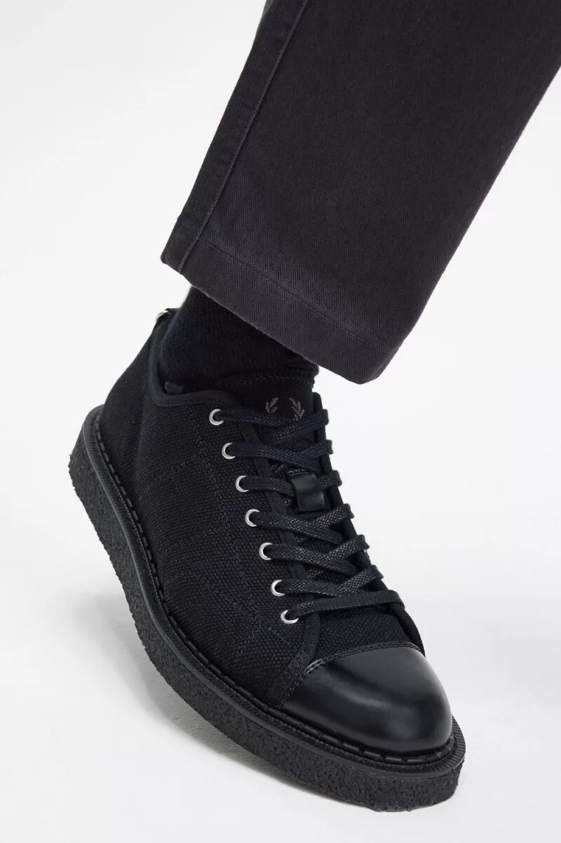 zapatillas de lona fred perry canvas monkey para mujer color negro
