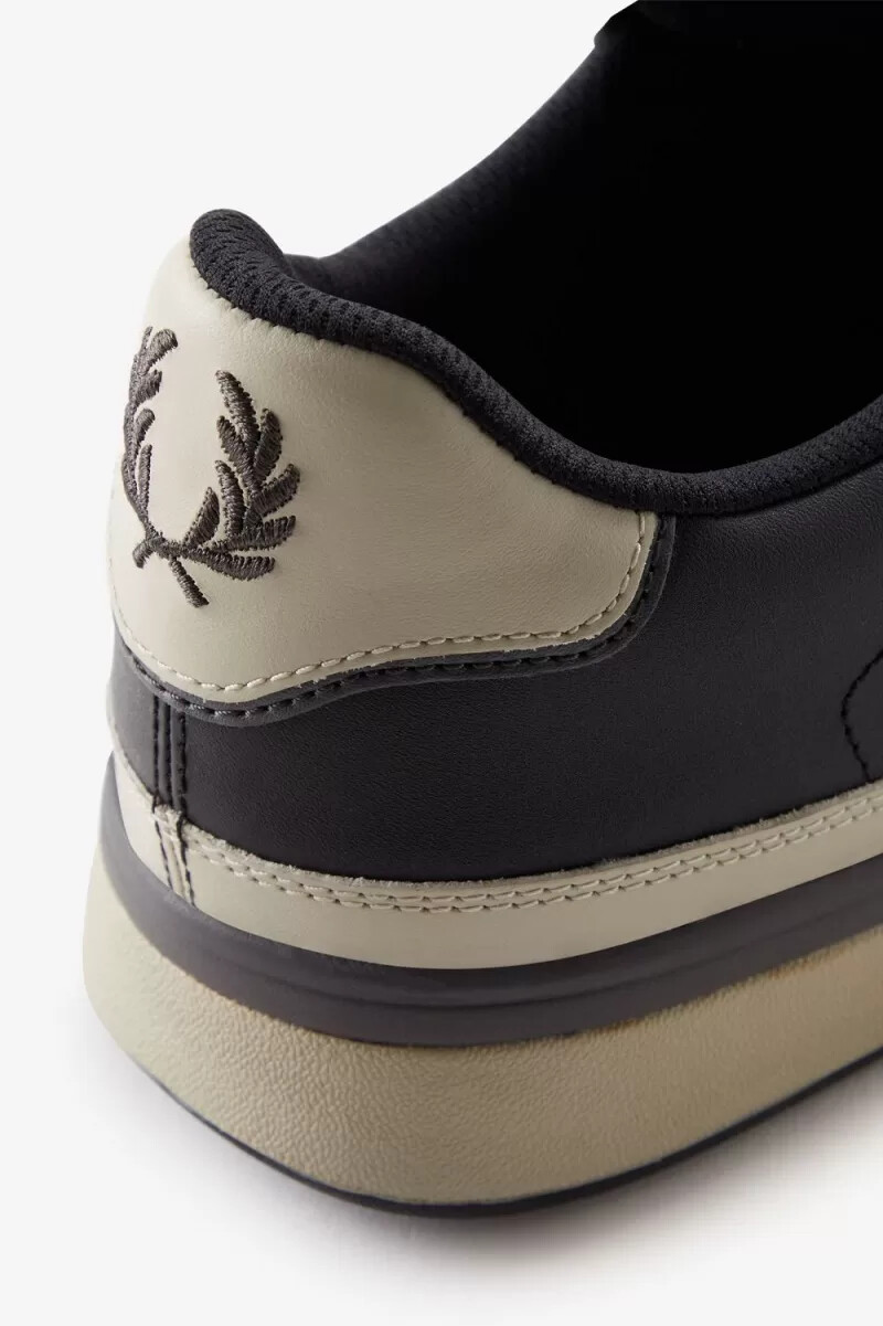zapatillas fred perry b300 para hombre color negro y metalizado