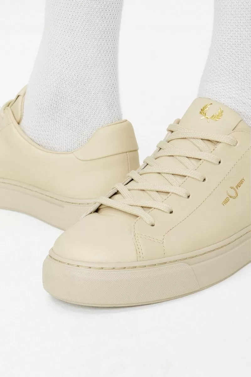zapatillas de tenis fred perry b71 para hombre color avena dorado