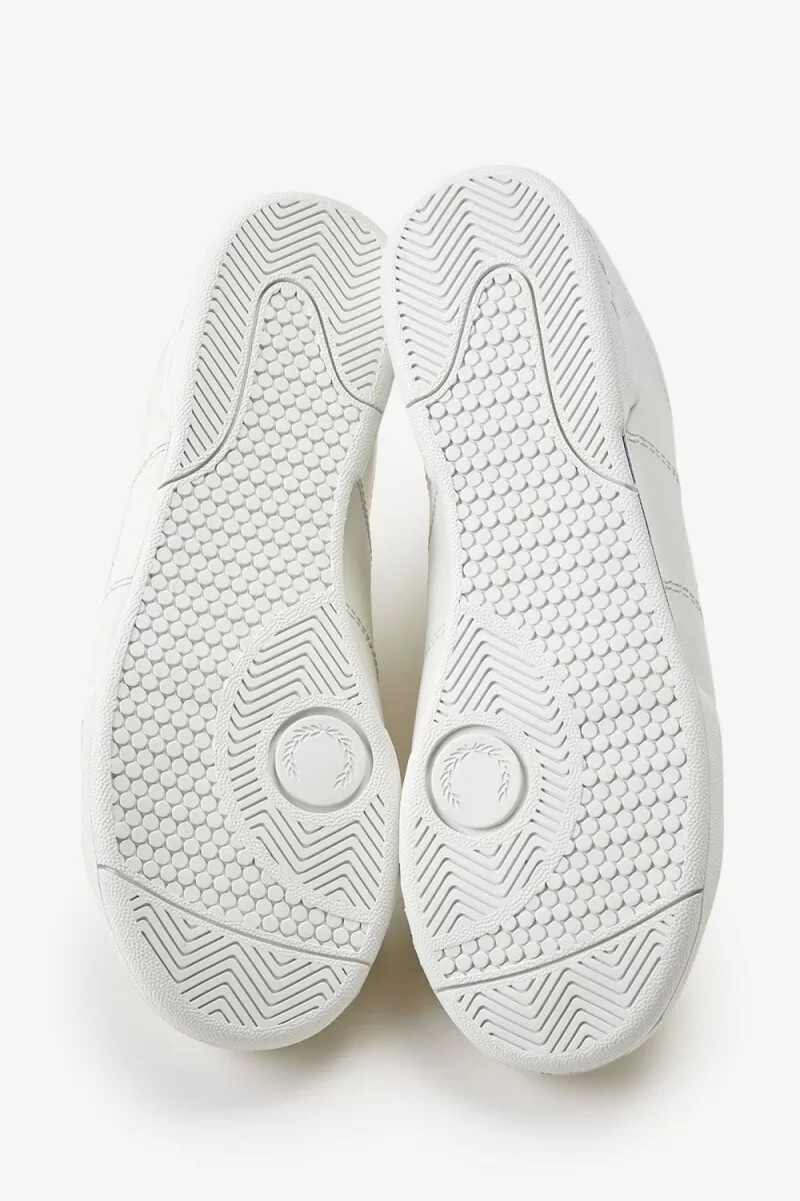 zapatillas de tenis fred perry b722 para hombre en color marfil y cobalto