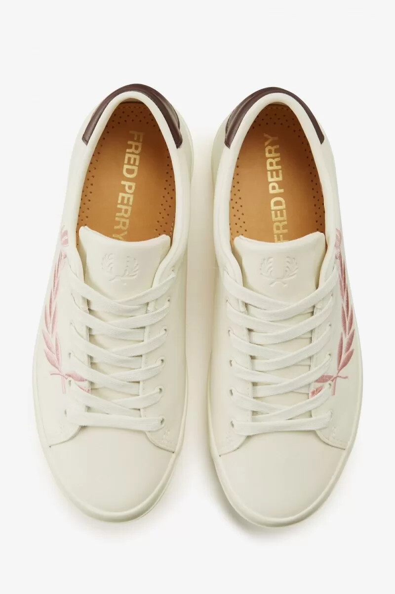 zapatillas de tenis fred perry lottie para mujer en color beige